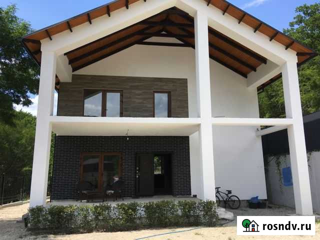 Дом 205 м² на участке 6 сот. на продажу в Дивноморском Дивноморское - изображение 1