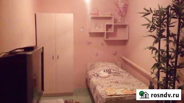 Комната 14 м² в 6-ком. кв., 1/1 эт. в аренду на длительный срок в Темрюке Темрюк - изображение 1