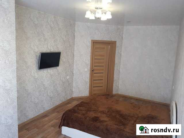 1-комнатная квартира, 40 м², 4/15 эт. в аренду посуточно в Якутске Якутск - изображение 1