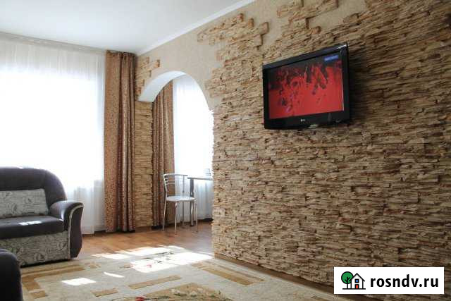 1-комнатная квартира, 36 м², 2/5 эт. в аренду посуточно в Рубцовске Рубцовск - изображение 1