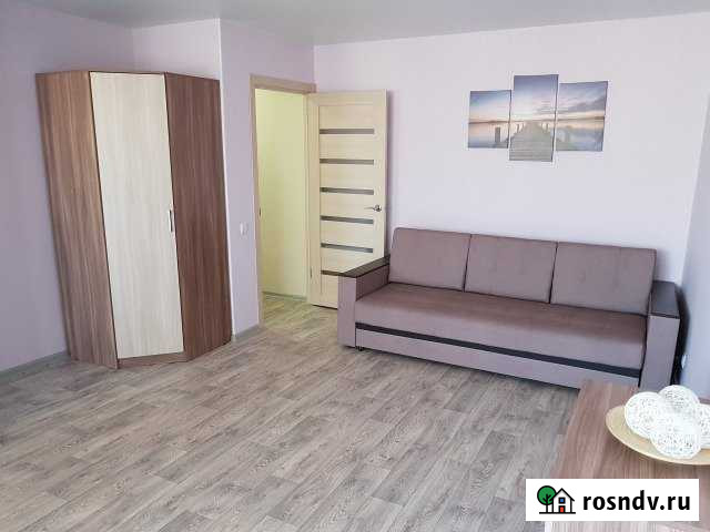 1-комнатная квартира, 36 м², 4/5 эт. в аренду посуточно в Камышине Камышин - изображение 1