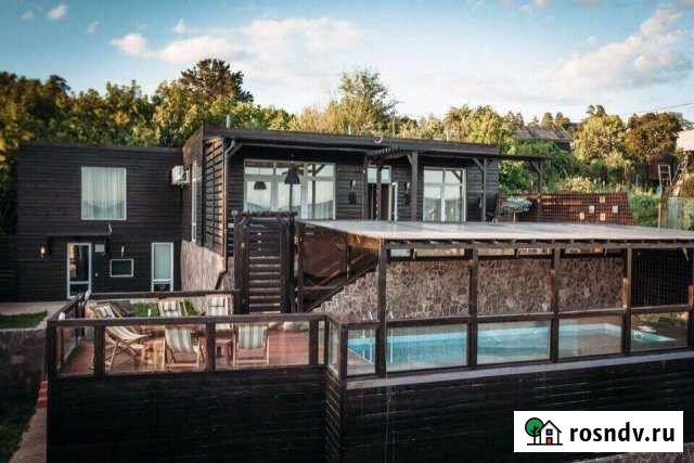 Коттедж 160 м² на участке 7 сот. в аренду посуточно в Тольятти Тольятти - изображение 1