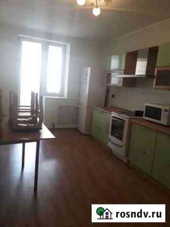 3-комнатная квартира, 120 м², 3/12 эт. в аренду посуточно в Ярославле Ярославль