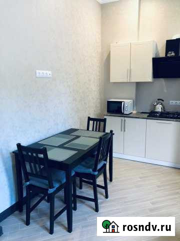 1-комнатная квартира, 40 м², 1/3 эт. в аренду на длительный срок в Геленджике Геленджик - изображение 1