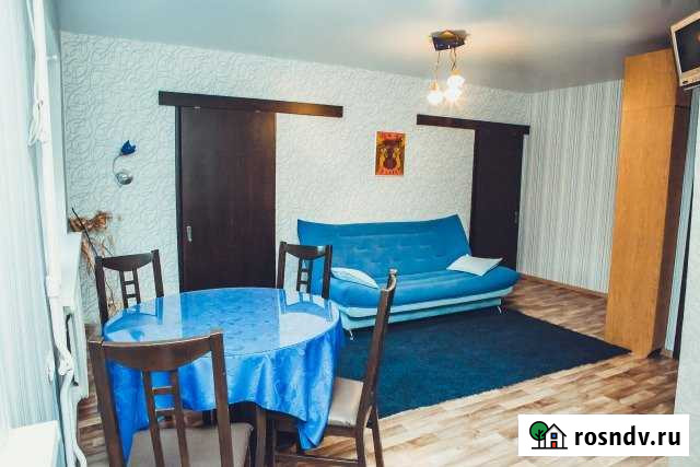 3-комнатная квартира, 42 м², 1/5 эт. в аренду посуточно в Волгограде Волгоград - изображение 1