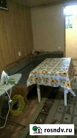 Комната 10 м² в 2-ком. кв., 1/2 эт. в аренду на длительный срок в Волгограде Волгоград - изображение 1