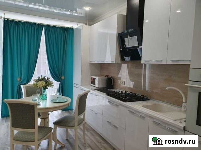 1-комнатная квартира, 60 м², 2/6 эт. в аренду посуточно во Владикавказе Владикавказ - изображение 1