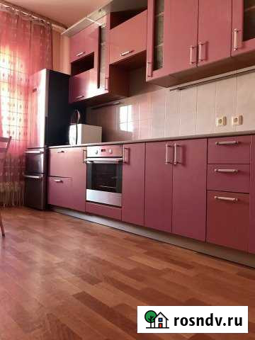 2-комнатная квартира, 65 м², 8/9 эт. в аренду посуточно в Нижневартовске Нижневартовск - изображение 1