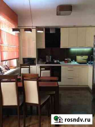 3-комнатная квартира, 96 м², 5/10 эт. на продажу в Азове Азов