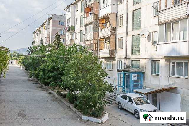 1-комнатная квартира, 34 м², 4/5 эт. в аренду посуточно в Судаке Судак - изображение 1