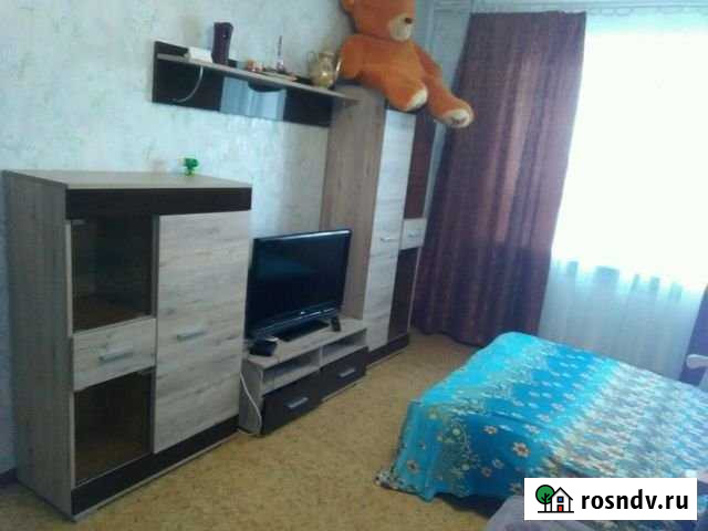 1-комнатная квартира, 42 м², 6/9 эт. в аренду посуточно в Великом Новгороде Великий Новгород - изображение 1