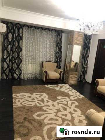 3-комнатная квартира, 100 м², 2/7 эт. в аренду на длительный срок в Махачкале Махачкала - изображение 1