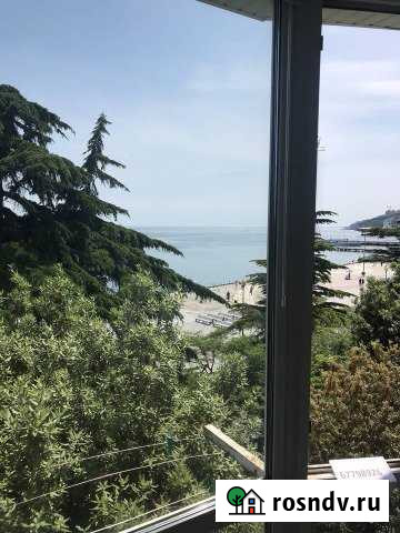 Квартира-студия, 30 м², 3/3 эт. в аренду посуточно в Ялте Ялта - изображение 1