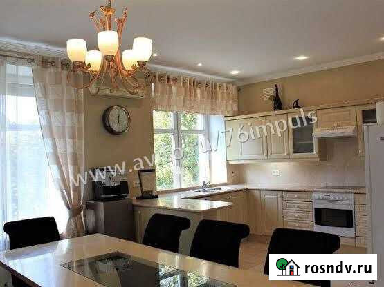 3-комнатная квартира, 90 м², 3/5 эт. в аренду на длительный срок в Ярославле Ярославль - изображение 1