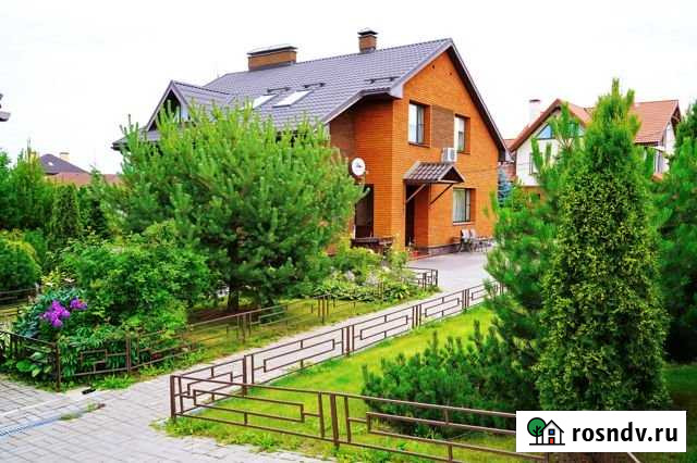 Коттедж 220 м² на участке 34 сот. на продажу в Павловске Ленинградской области Павловск - изображение 1