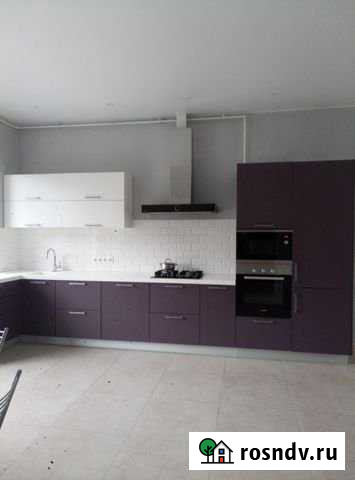 Дом 200 м² на участке 6 сот. в аренду на длительный срок в Мосрентгене Мосрентген - изображение 1