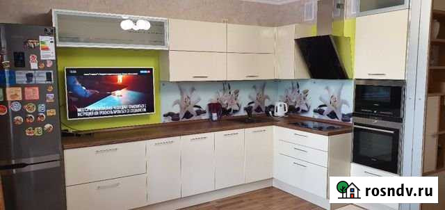 3-комнатная квартира, 65 м², 8/18 эт. в аренду на длительный срок в Челябинске Челябинск - изображение 1