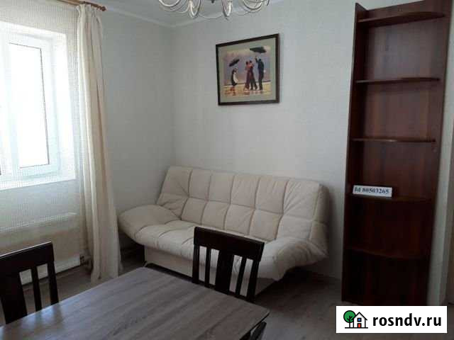 1-комнатная квартира, 28 м², 1/2 эт. в аренду на длительный срок в Евпатории Евпатория - изображение 1