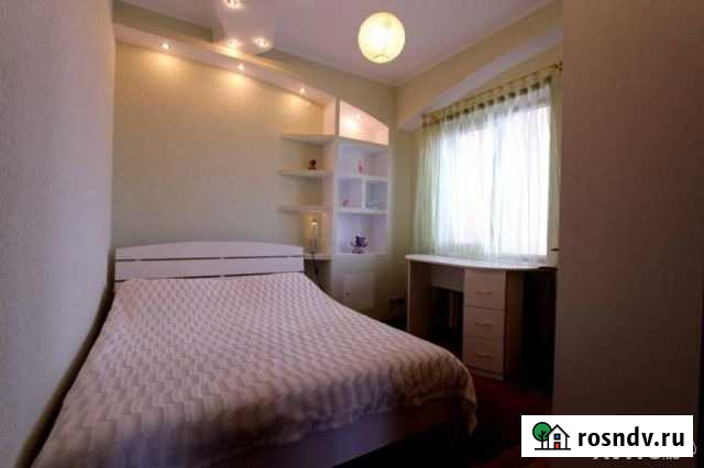 1-комнатная квартира, 30 м², 2/10 эт. в аренду посуточно в Междуреченске Кемеровской области Междуреченск - изображение 1