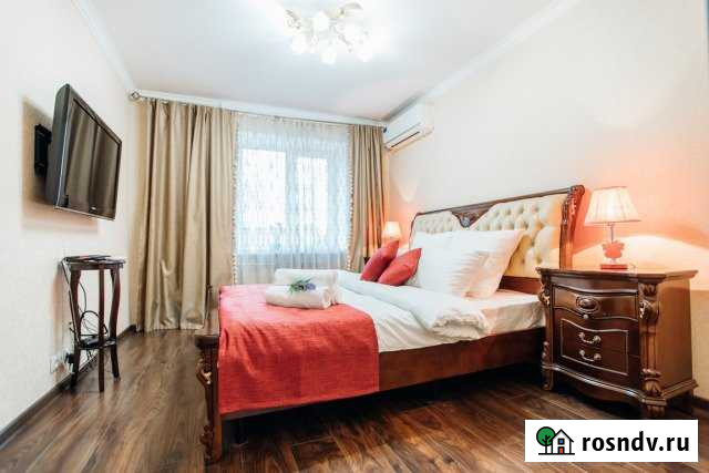 3-комнатная квартира, 75.9 м², 3/5 эт. в аренду посуточно в Калуге Калуга - изображение 1