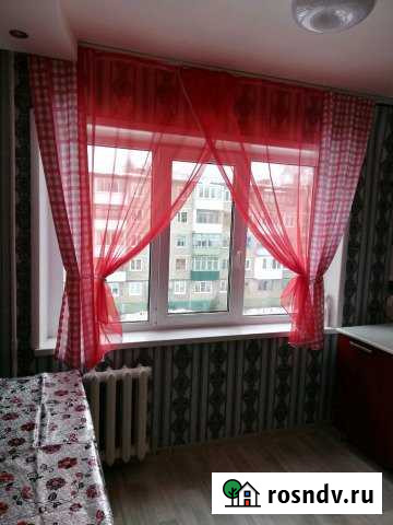 1-комнатная квартира, 36 м², 4/5 эт. в аренду посуточно в Новомосковске Новомосковск - изображение 1