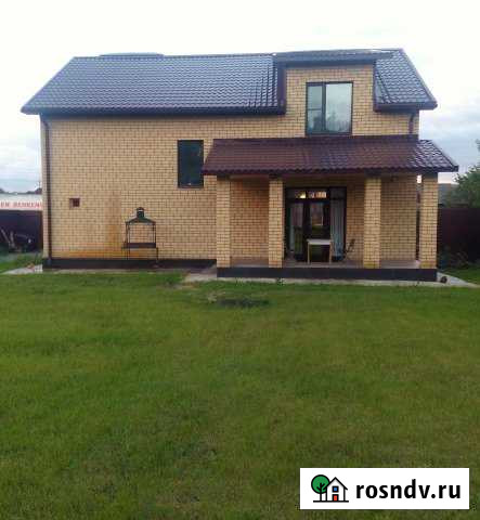 Коттедж 197 м² на участке 10 сот. в аренду посуточно в Воронеже Воронеж - изображение 1