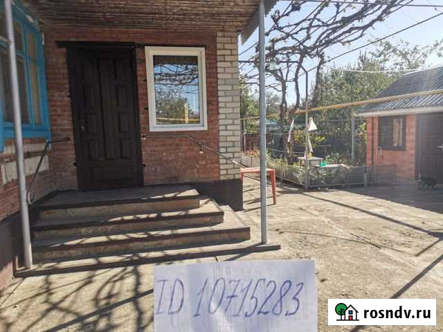 Дом 90 м² на участке 10 сот. в аренду посуточно в Мостовском Мостовской - изображение 1