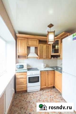 2-комнатная квартира, 35 м², 3/5 эт. в аренду посуточно во Владивостоке Владивосток - изображение 1