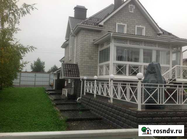 Коттедж 250 м² на участке 12 сот. в аренду посуточно в Москве Москва - изображение 1