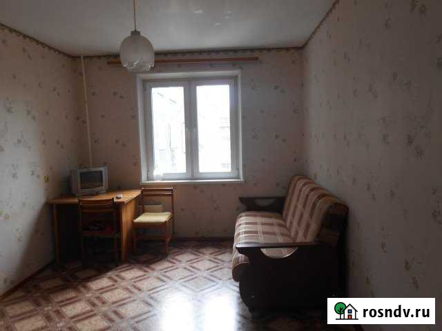 Комната 12 м² в 4-ком. кв., 9/10 эт. в аренду на длительный срок в Челябинске Челябинск - изображение 1