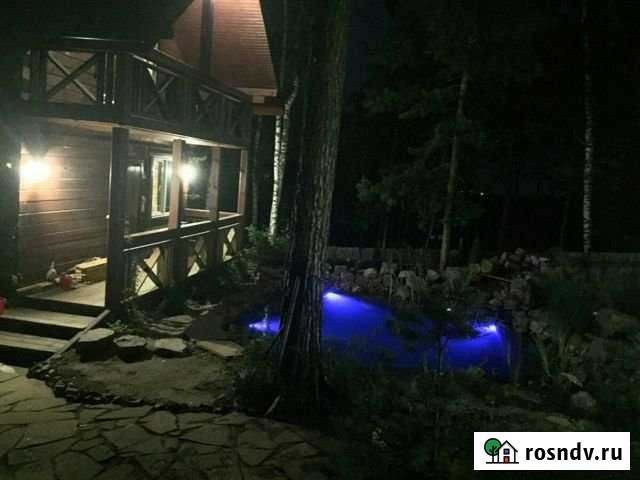 Коттедж 112 м² на участке 20 сот. в аренду посуточно в Красноярске Красноярск - изображение 1