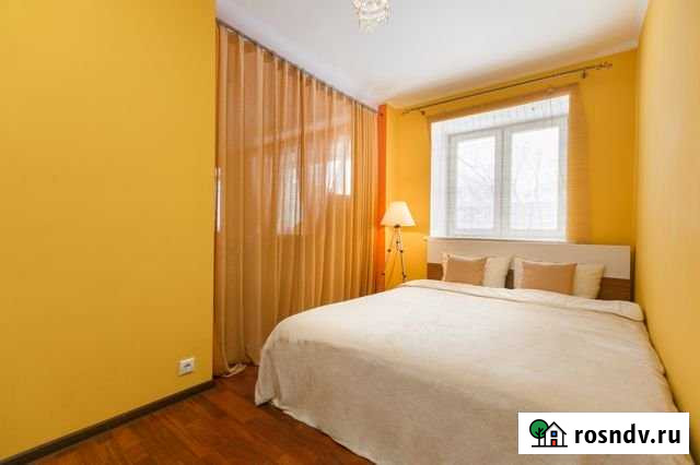 3-комнатная квартира, 65 м², 2/5 эт. в аренду посуточно в Новосибирске Новосибирск - изображение 1