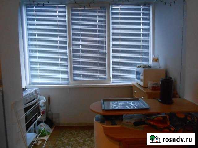 Комната 13 м² в 1-ком. кв., 3/8 эт. в аренду на длительный срок в Тюмени Тюмень - изображение 1