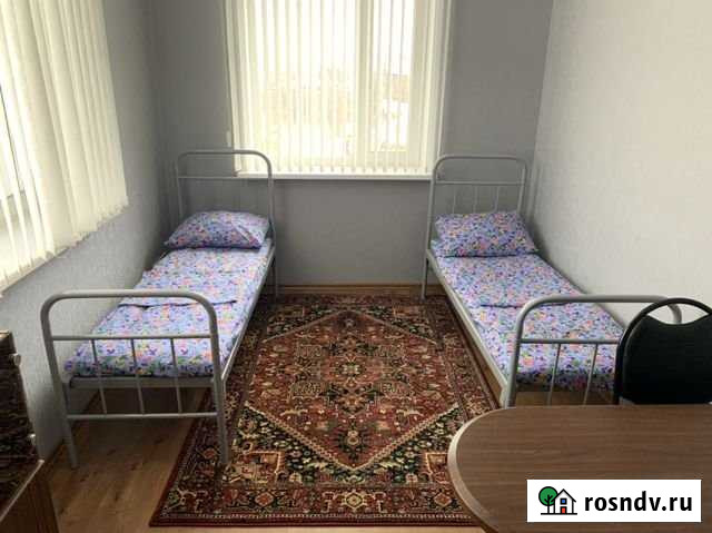 Комната 18 м² в > 9-ком. кв., 2/2 эт. в аренду посуточно в Хабаровске Хабаровск - изображение 1