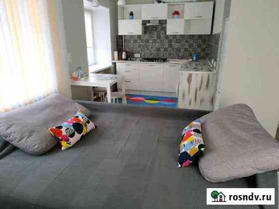 Квартира-студия, 33 м², 2/5 эт. в аренду посуточно в Омске Омск