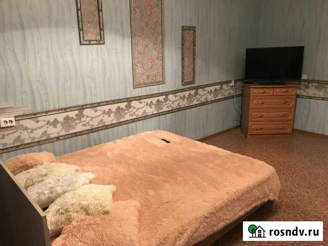 Квартира-студия, 50 м², 3/9 эт. в аренду посуточно в Прокопьевске Прокопьевск - изображение 1