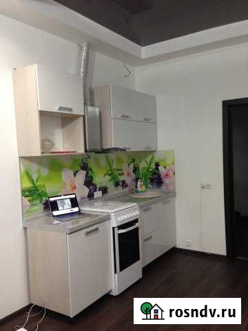 2-комнатная квартира, 64 м², 13/21 эт. в аренду посуточно в Сургуте Ханты-Мансийского АО Сургут - изображение 1