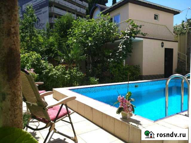 Комната 18 м² в 4-ком. кв., 1/2 эт. в аренду посуточно в Ялте Ялта - изображение 1