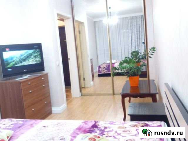 1-комнатная квартира, 36 м², 3/5 эт. в аренду посуточно в Усолье-Сибирском Усолье-Сибирское - изображение 1