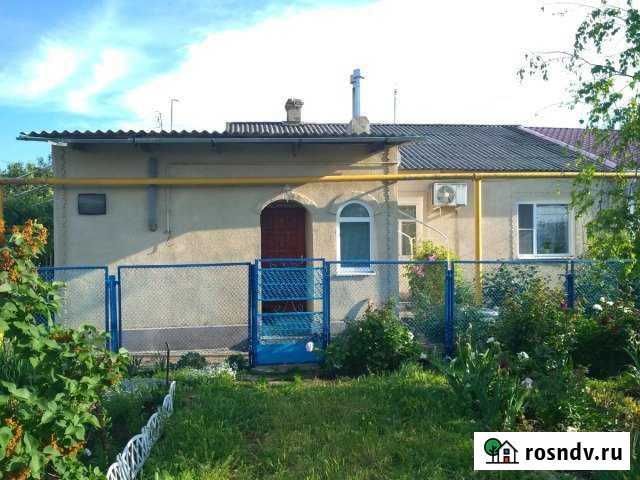 4-комнатная квартира, 66 м², 1/1 эт. на продажу в Ленинградской Ленинградская - изображение 1