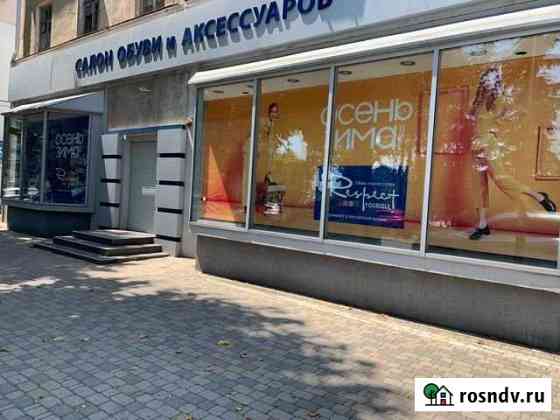 2 помещения площадью 92,5м2 и 138кв.м. - смежные Туапсе