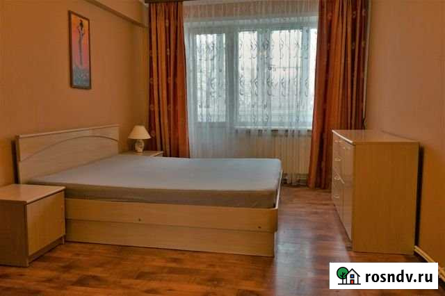 3-комнатная квартира, 63.1 м², 2/5 эт. в аренду посуточно в Узловой Узловая - изображение 1