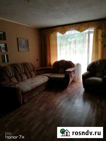 2-комнатная квартира, 42 м², 3/5 эт. в аренду посуточно в Комсомольске-на-Амуре Комсомольск-на-Амуре - изображение 1