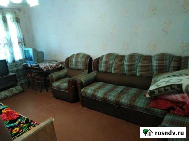 3-комнатная квартира, 40 м², 2/2 эт. в аренду на длительный срок в Михайловке Волгоградской области Михайловка - изображение 1