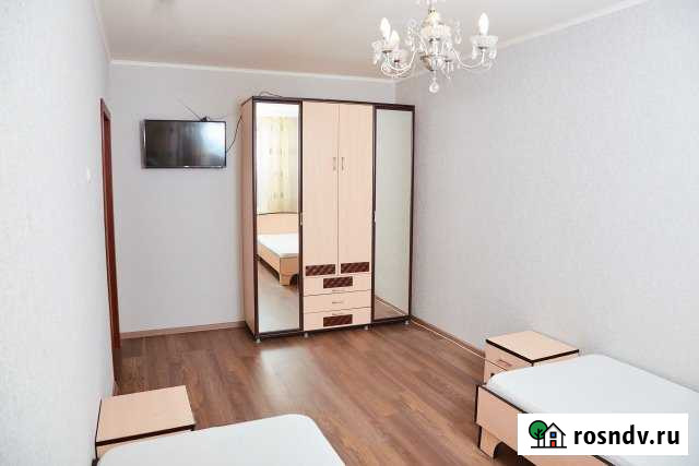 2-комнатная квартира, 60 м², 3/9 эт. в аренду посуточно в Тобольске Тобольск - изображение 1