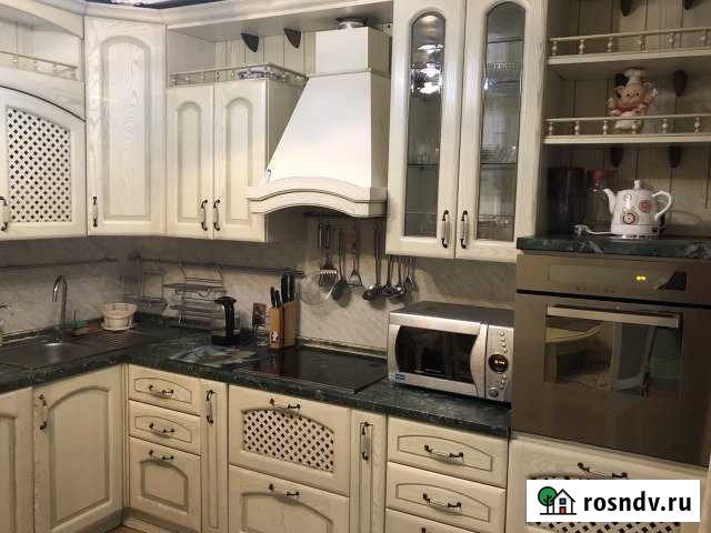 3-комнатная квартира, 72 м², 4/5 эт. в аренду посуточно в Свободном Амурской области Свободный - изображение 1