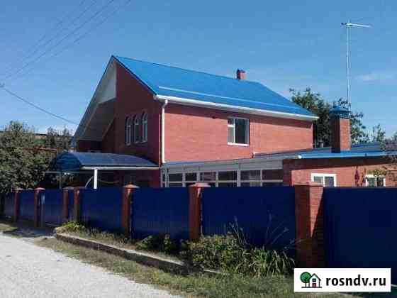 Дом 230 м² на участке 7 сот. на продажу в Новотитаровской Новотитаровская