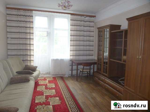 Комната 18 м² в 2-ком. кв., 5/5 эт. в аренду на длительный срок в Омске Омск - изображение 1