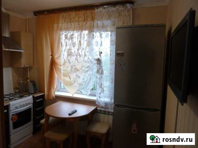 1-комнатная квартира, 40 м², 4/5 эт. в аренду посуточно в Усинске Усинск - изображение 1