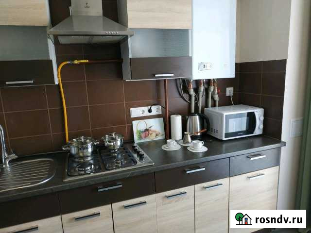 2-комнатная квартира, 46 м², 9/10 эт. в аренду посуточно в Симферополе Симферополь - изображение 1